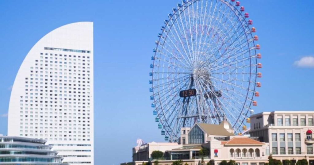 横浜みなとみらい駅改札の待ち合わせ・暇つぶし場所！中央・北改札の出口番号