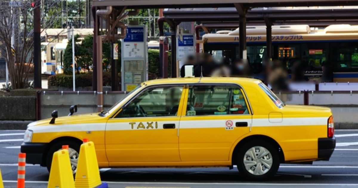 横浜駅のタクシー乗り場はどこ？西口・東口・きた西口・YCATの場所と行き方